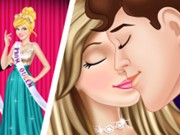 Play Cinderella's Love Story Game on FOG.COM