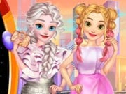 Play Elsa And Rapunzel Future Fashion Game on FOG.COM