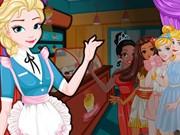 Play Elsa's Ice Cream Rolls Game on FOG.COM