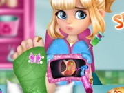 Play Surgery Mania Doctor Care Game on FOG.COM